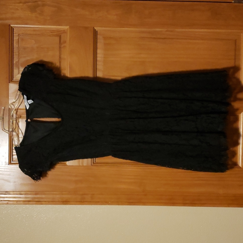 Black lace dress